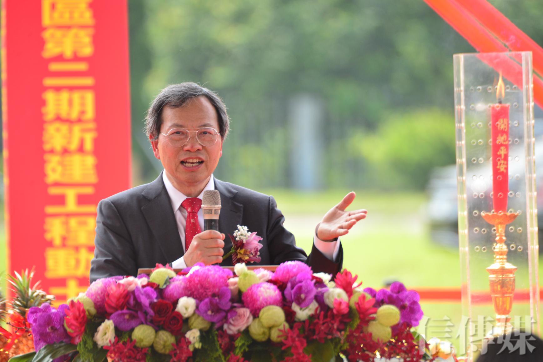 重演國巨戲碼？美超微恢復上市董娘就賣光持股套現台幣7千多萬| 信傳媒