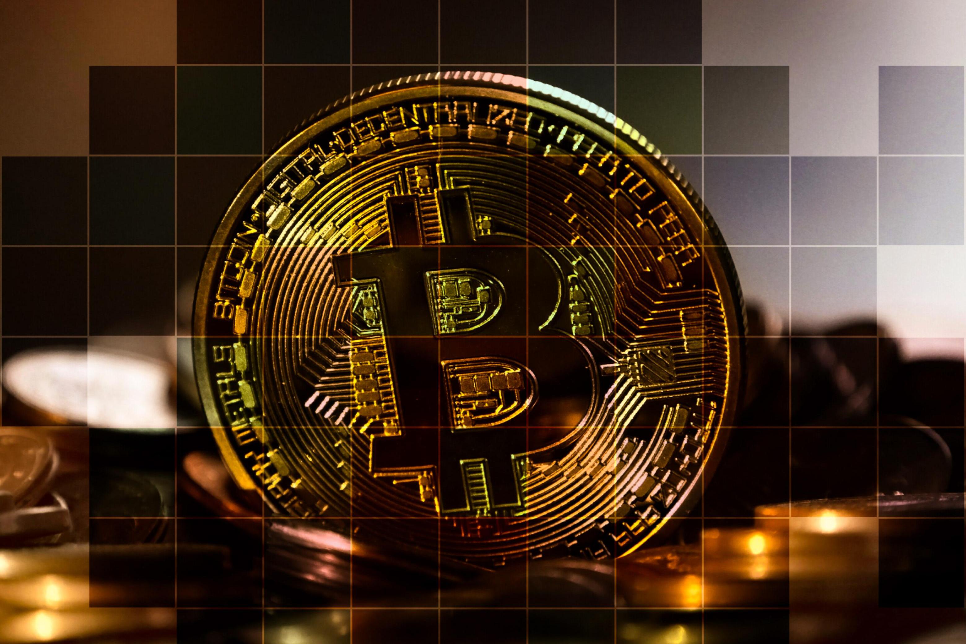 川普成立比特幣戰略儲備但不會額外購入比特幣價格聞訊跌破8.5萬美元| 信傳媒