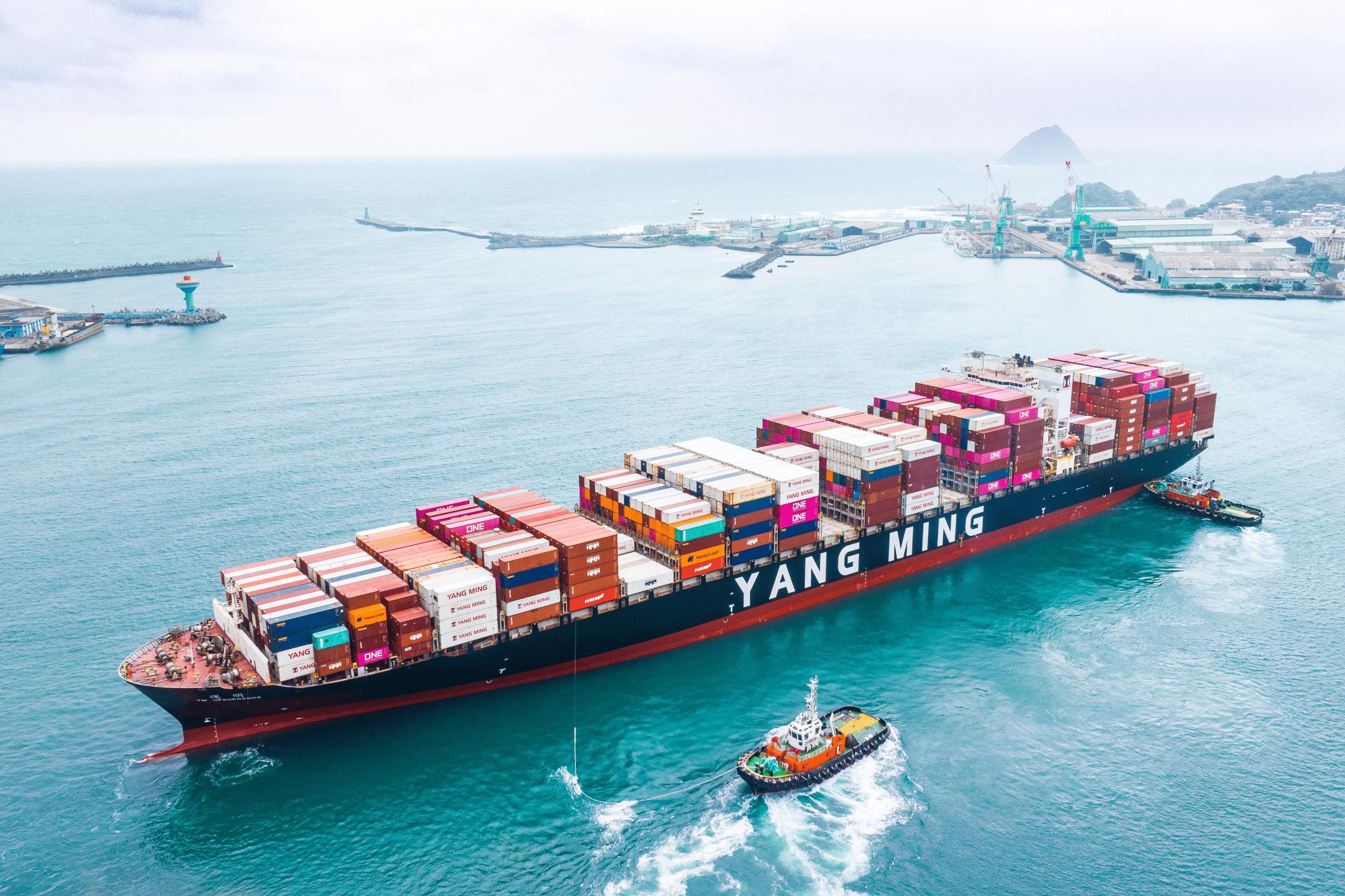 以伊戰爭延燒行經荷姆茲海峽的船舶保費暴漲6成航運股大跌4.7% | 信傳媒