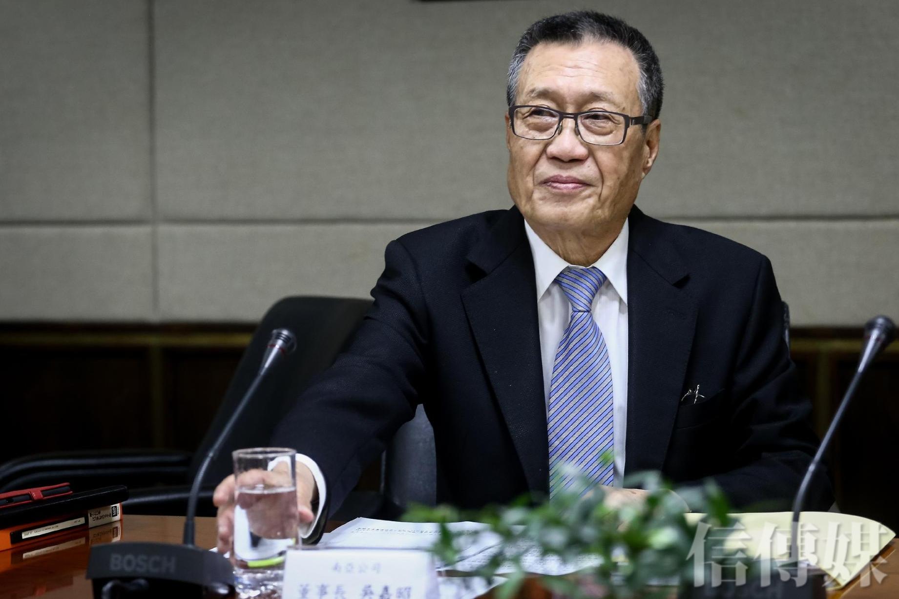 台塑集團出現第一位非王姓總裁王文淵「交棒」給吳嘉昭| 信傳媒