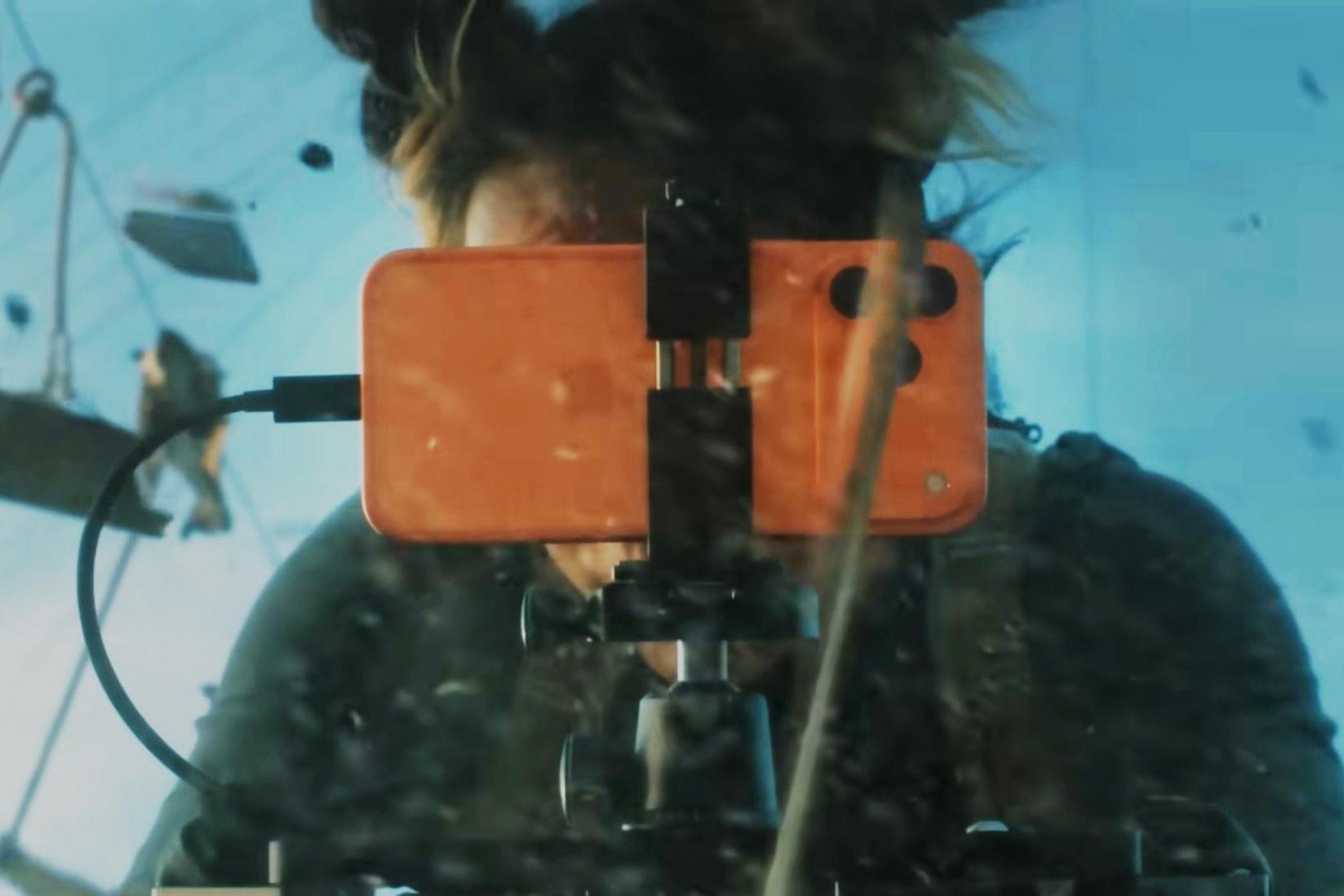 iPhone17銷量超出市場預期蘋果股創歷史新高市值逼近4兆美元| 信傳媒