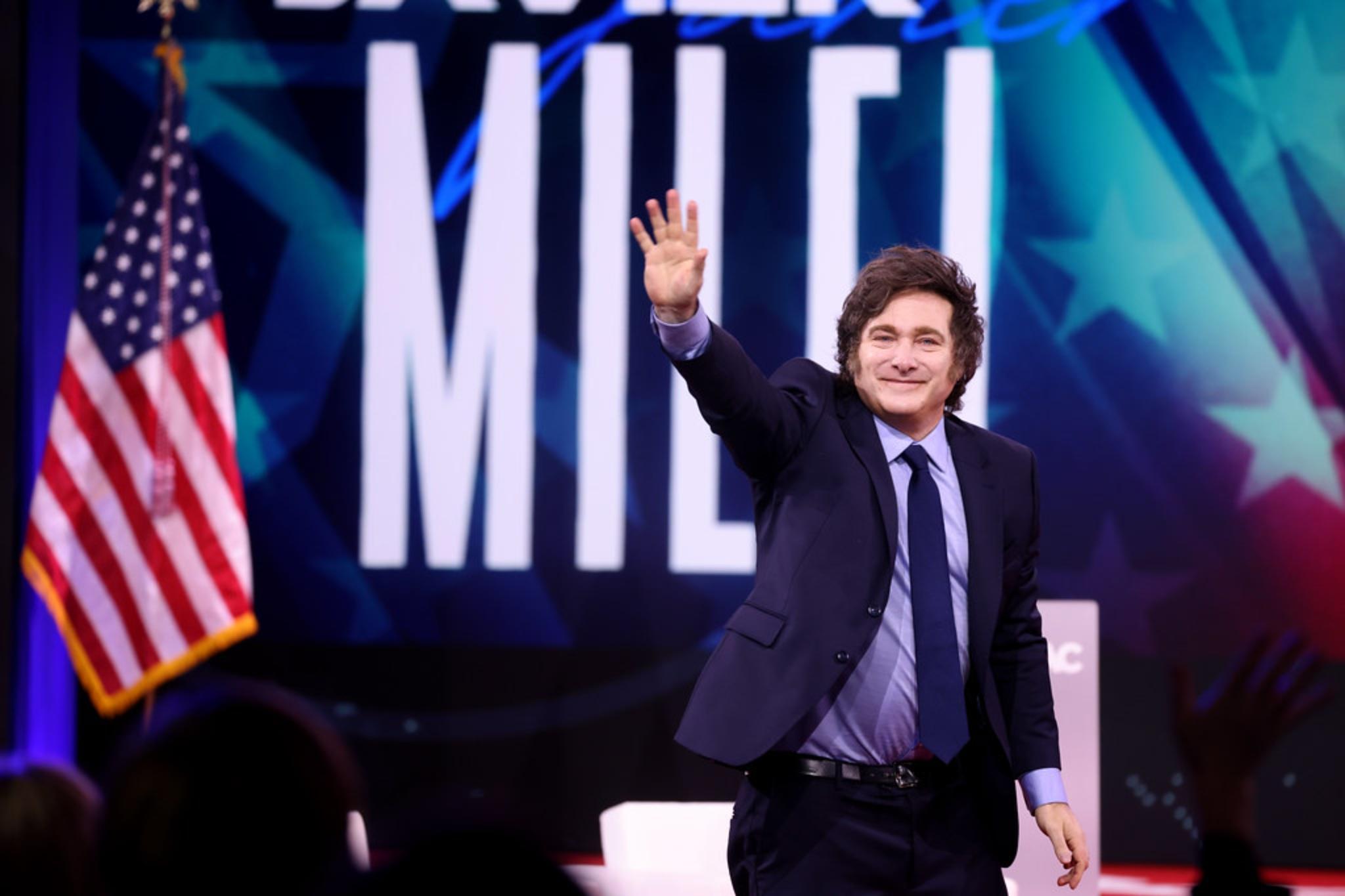 美國政府敲定金援阿根廷200億美元的計畫遏制中國在南美的影響力| 信傳媒