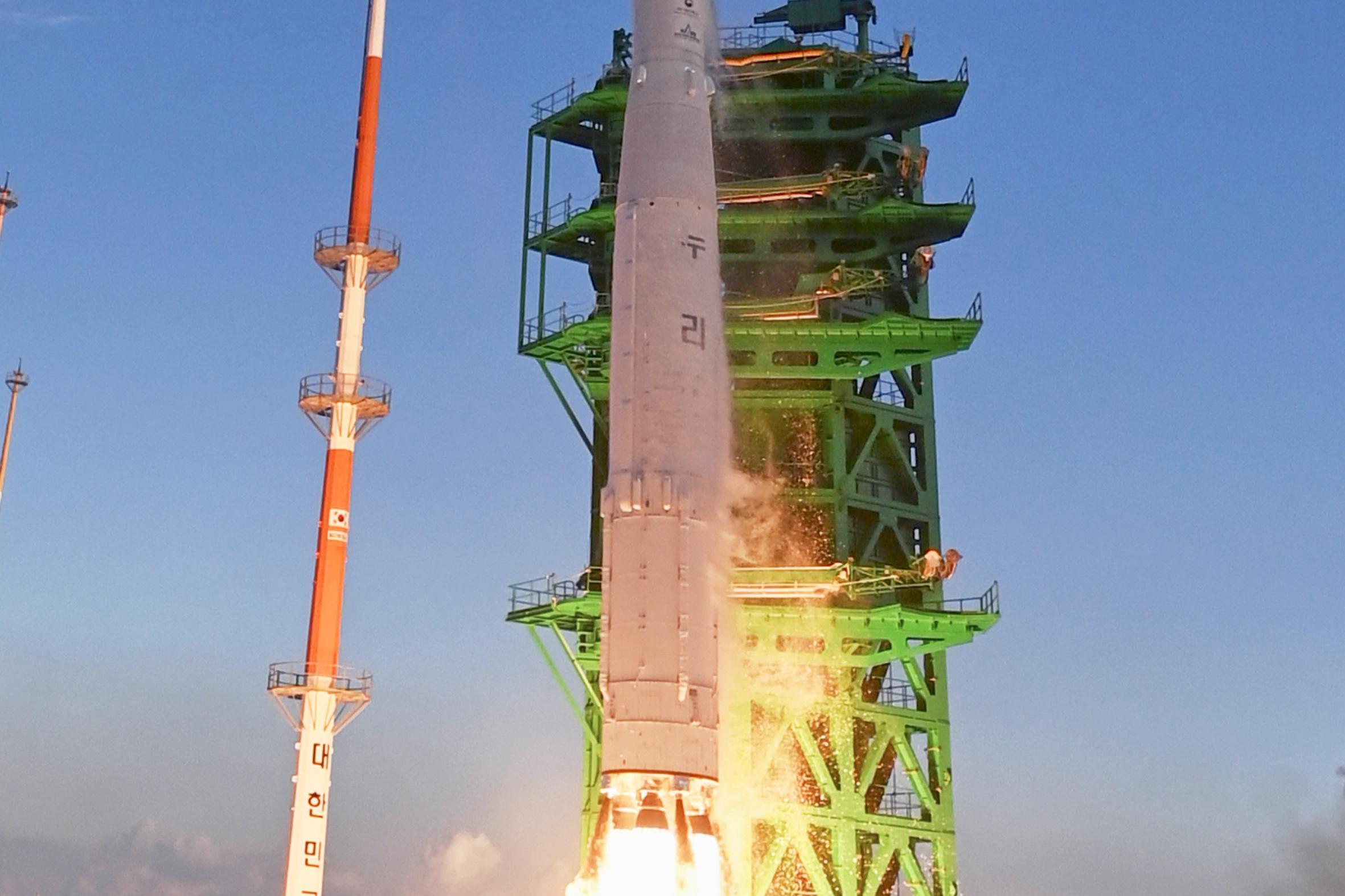 仿效SpaceX商業模式 韓華航太主導第4次火箭發射 南韓邁入「新太空」時代 | 信傳媒