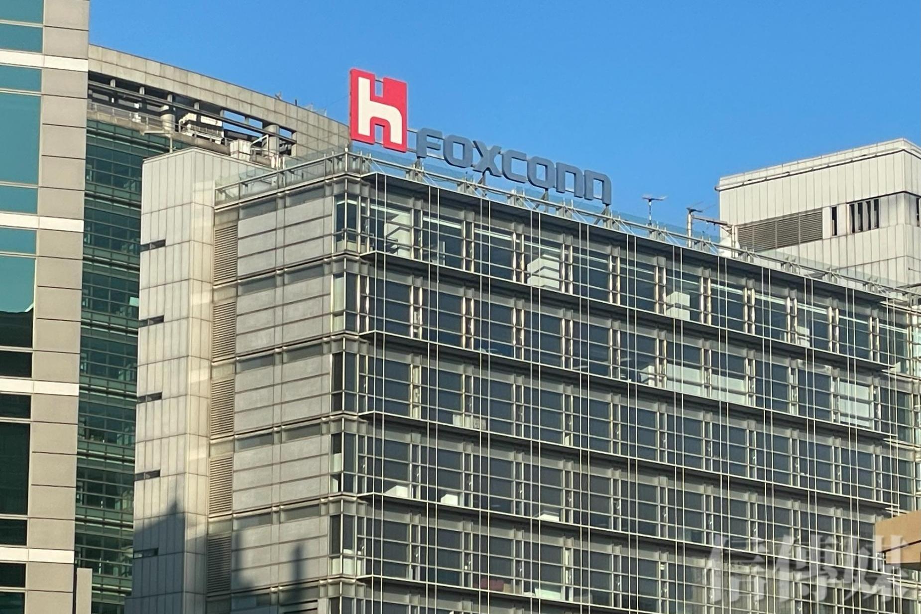 台股盤中暴跌490點後多頭拉回台積電跌25元、創意重跌一張可賠掉19萬| 信傳媒