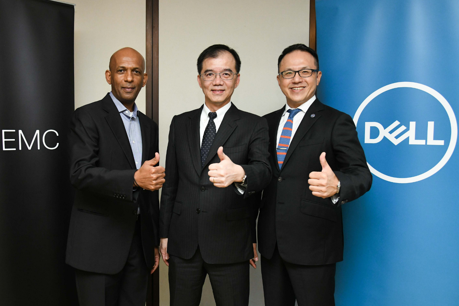 戴爾重新上市市值創420億美元股價繼續走揚的關鍵是… | 信傳媒