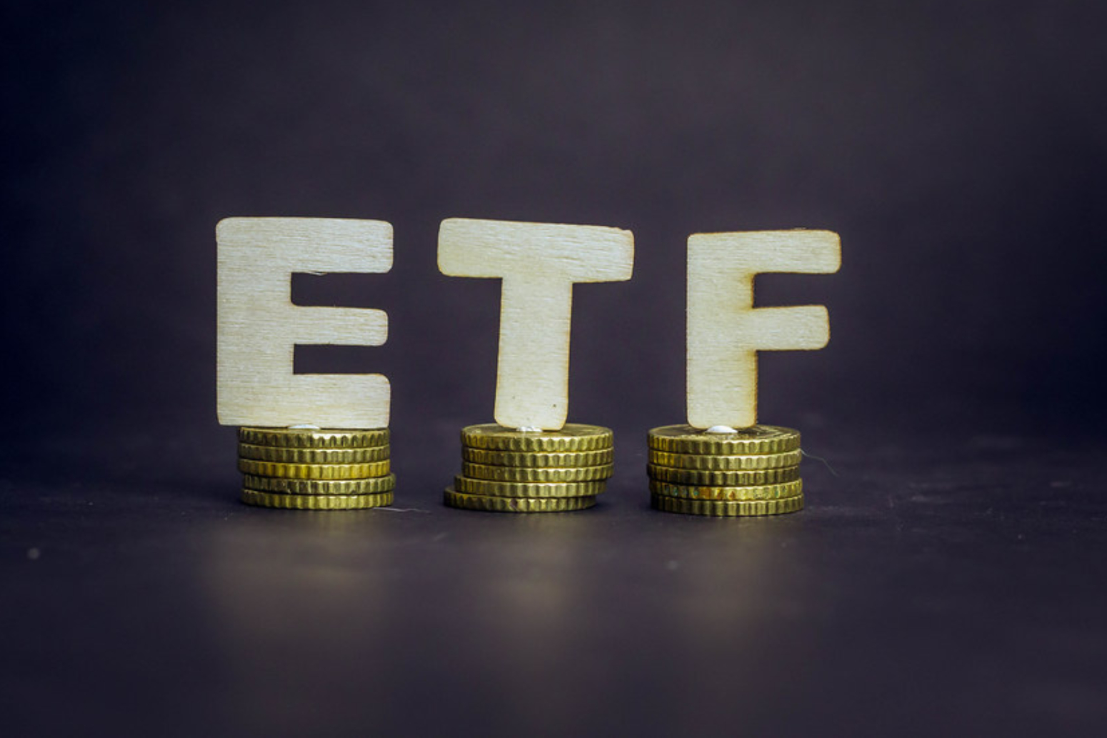 今年已有5檔ETF遭清算這7檔恐怕也在下市邊緣.... | 信傳媒