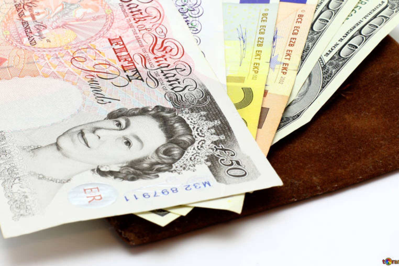 英國央行記者會內容遭外洩8秒讓對沖基金爽賺5百萬英鎊| 信傳媒