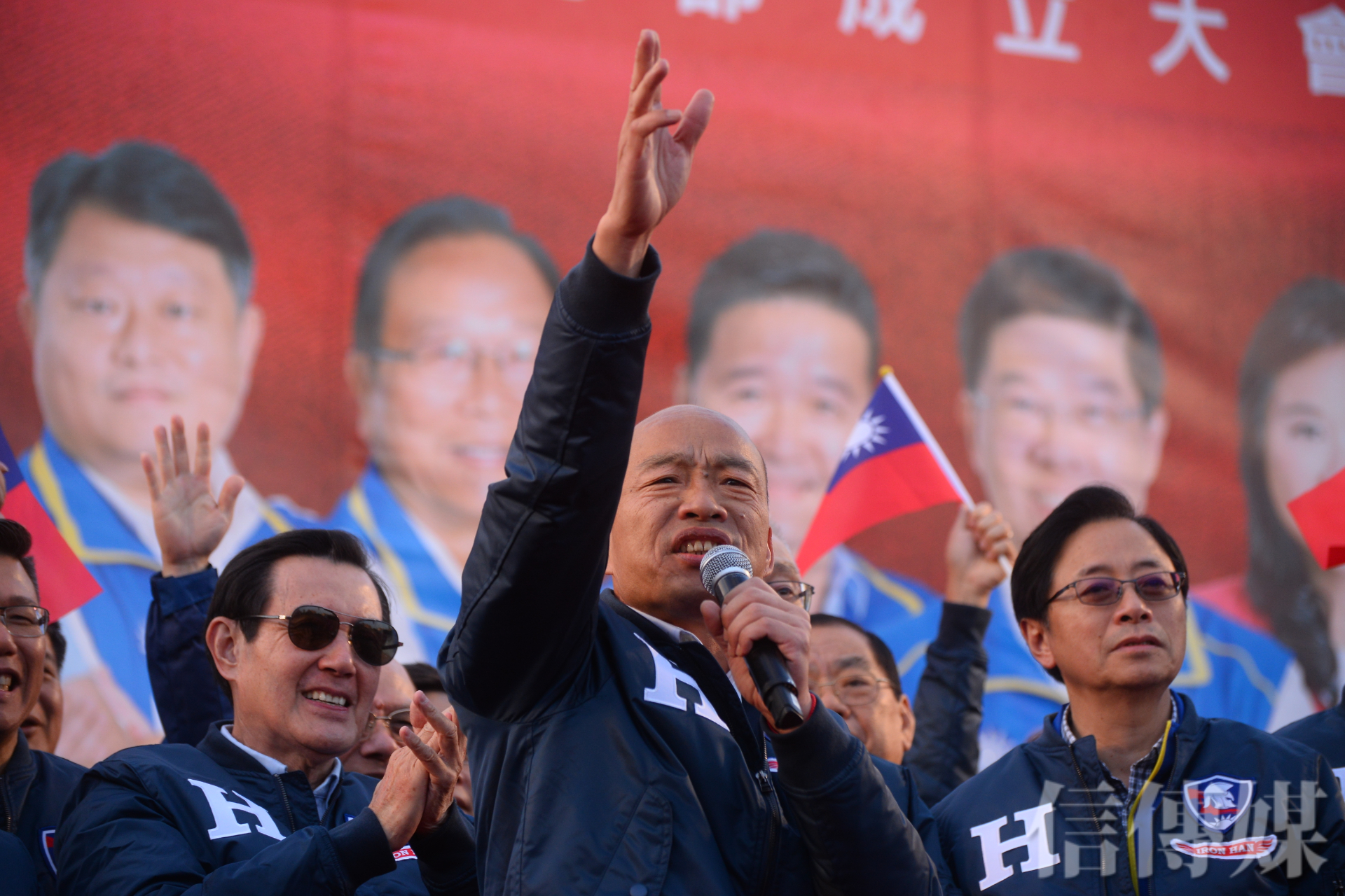 還沒發大財就先花錢韓國瑜砸218萬買國旗再推7千萬出國遊學補助| 信傳媒