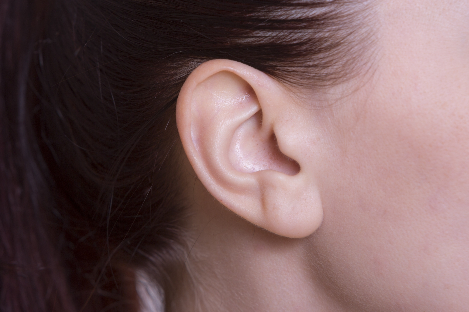 怎么样算有耳垂耳垂厚啊？什么样的耳垂适合打耳洞？ - 知乎