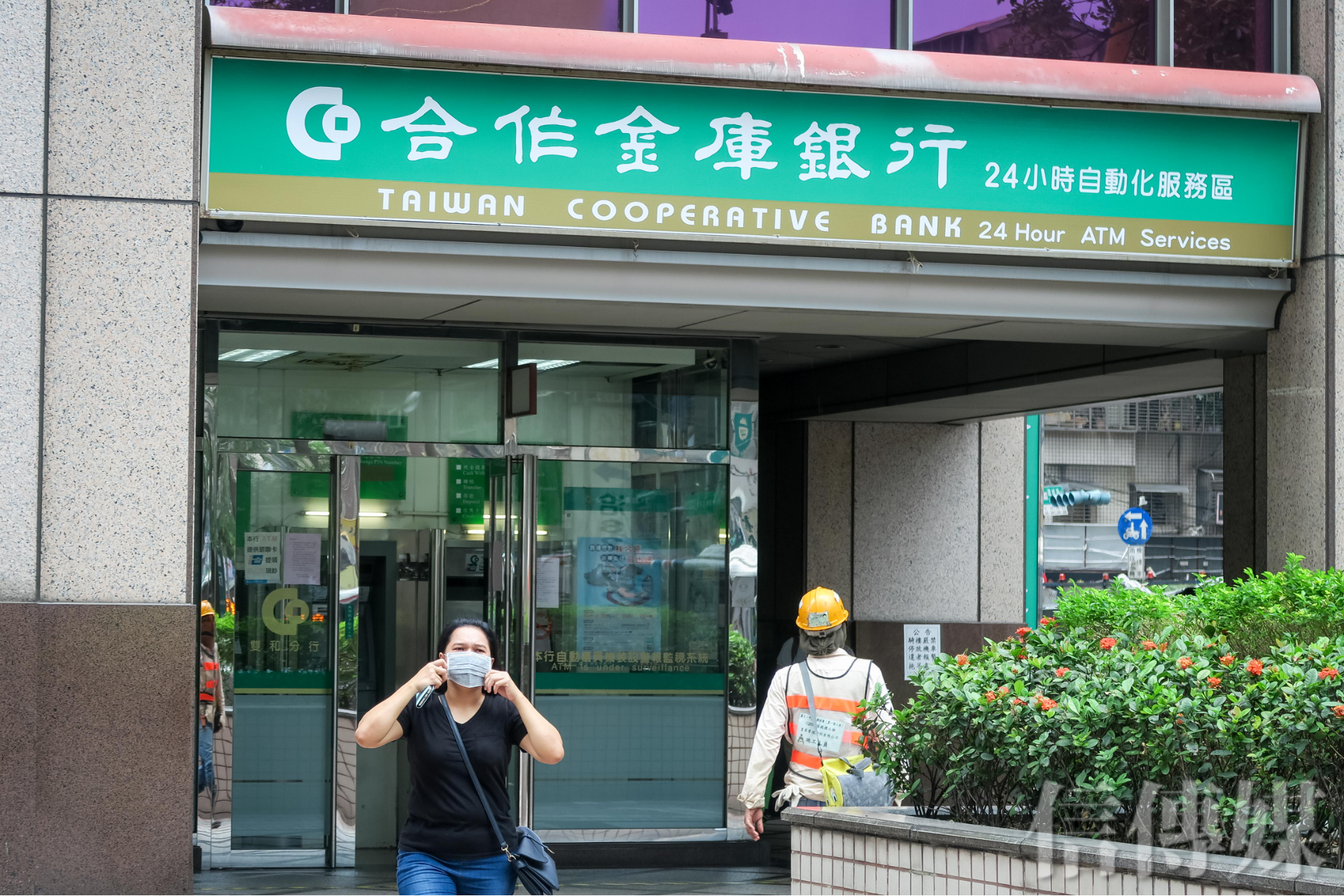 國銀海外踩雷破百億》雅加達重啟封鎖金融人士示警：印尼市場要特別小心| 信傳媒