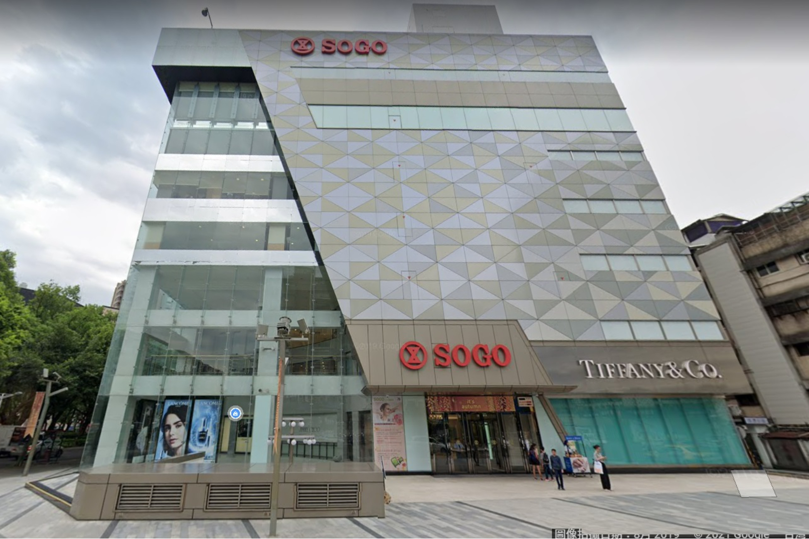 每坪單價1384萬飆新高 皇翔以130億元拿下敦南sogo 信傳媒