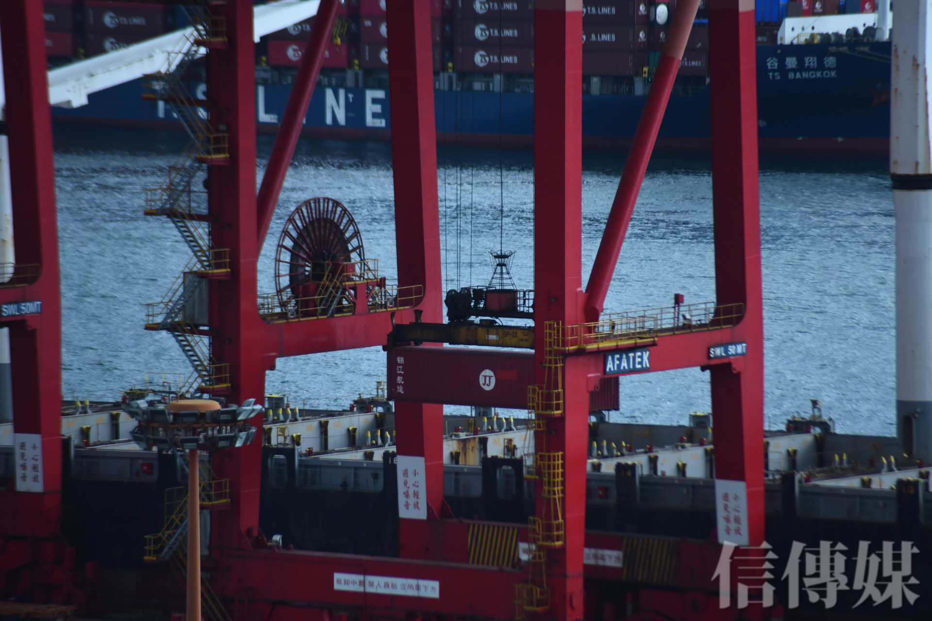 股價急挫、融資大減載浮載沈的航運股還有機會揚帆出航？ | 信傳媒