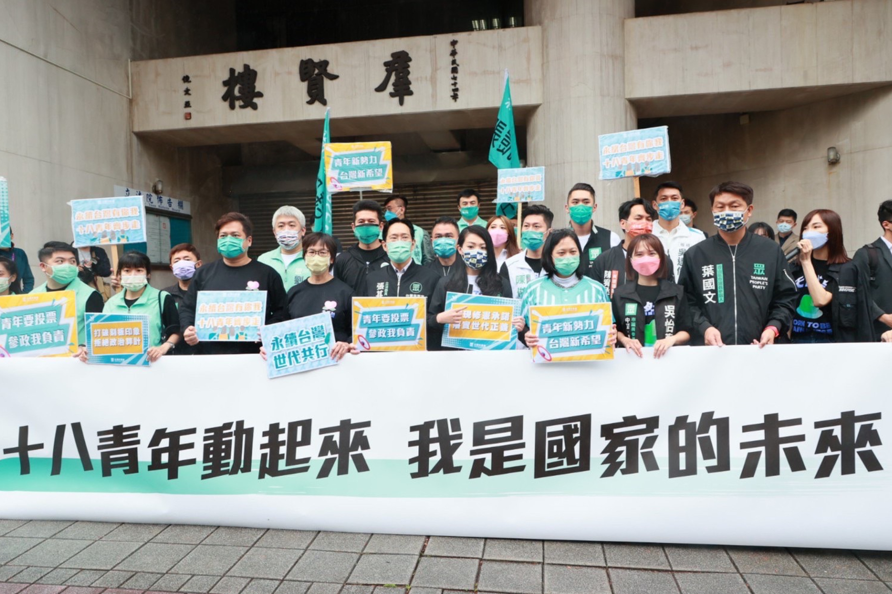 [討論] 民眾黨最新數據：黃珊珊已站穩25%支持度