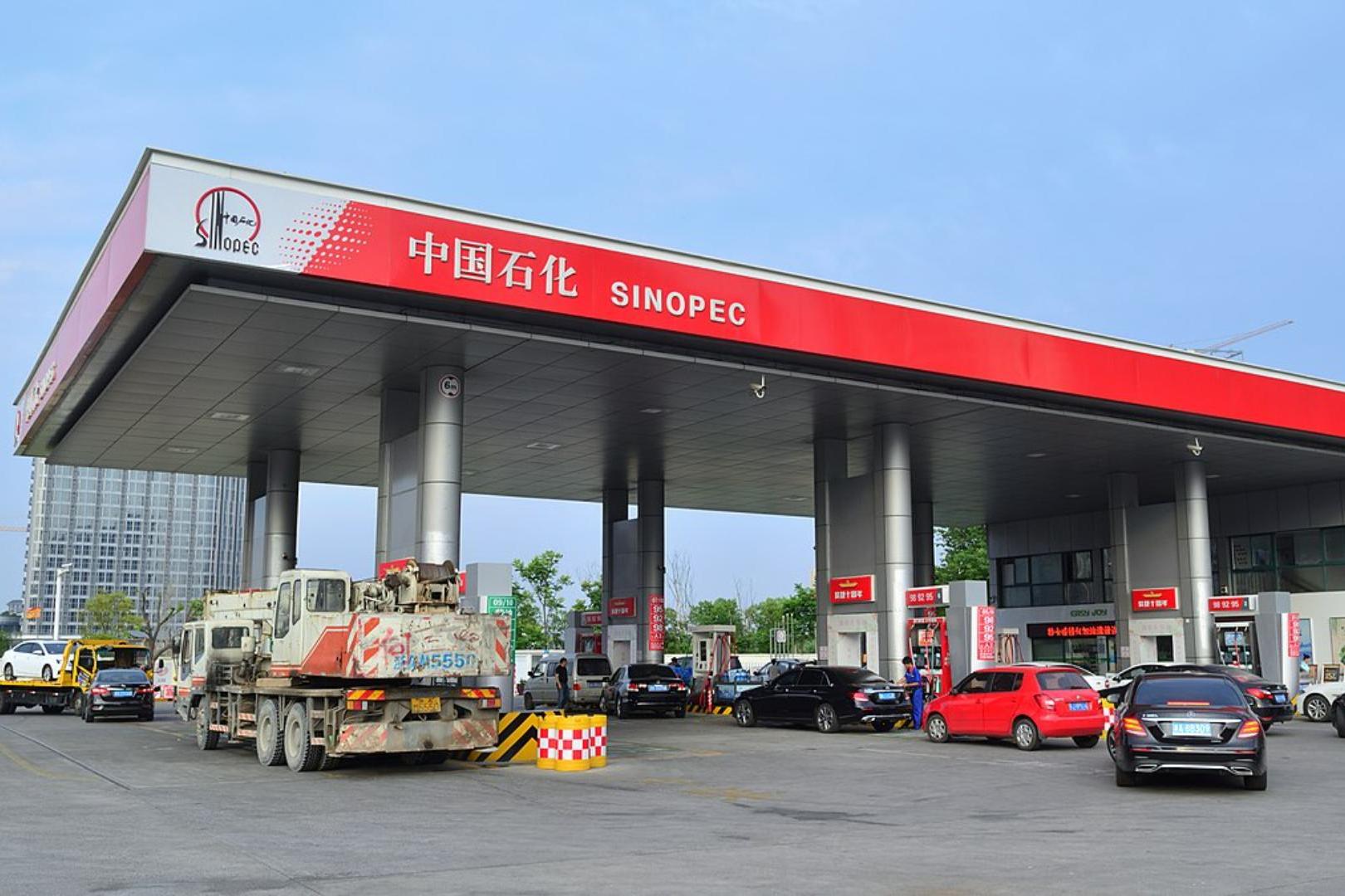 美國汽油零售價飆歷史新高歐美抵制俄羅斯石油中國、印度拚命搶買| 信傳媒