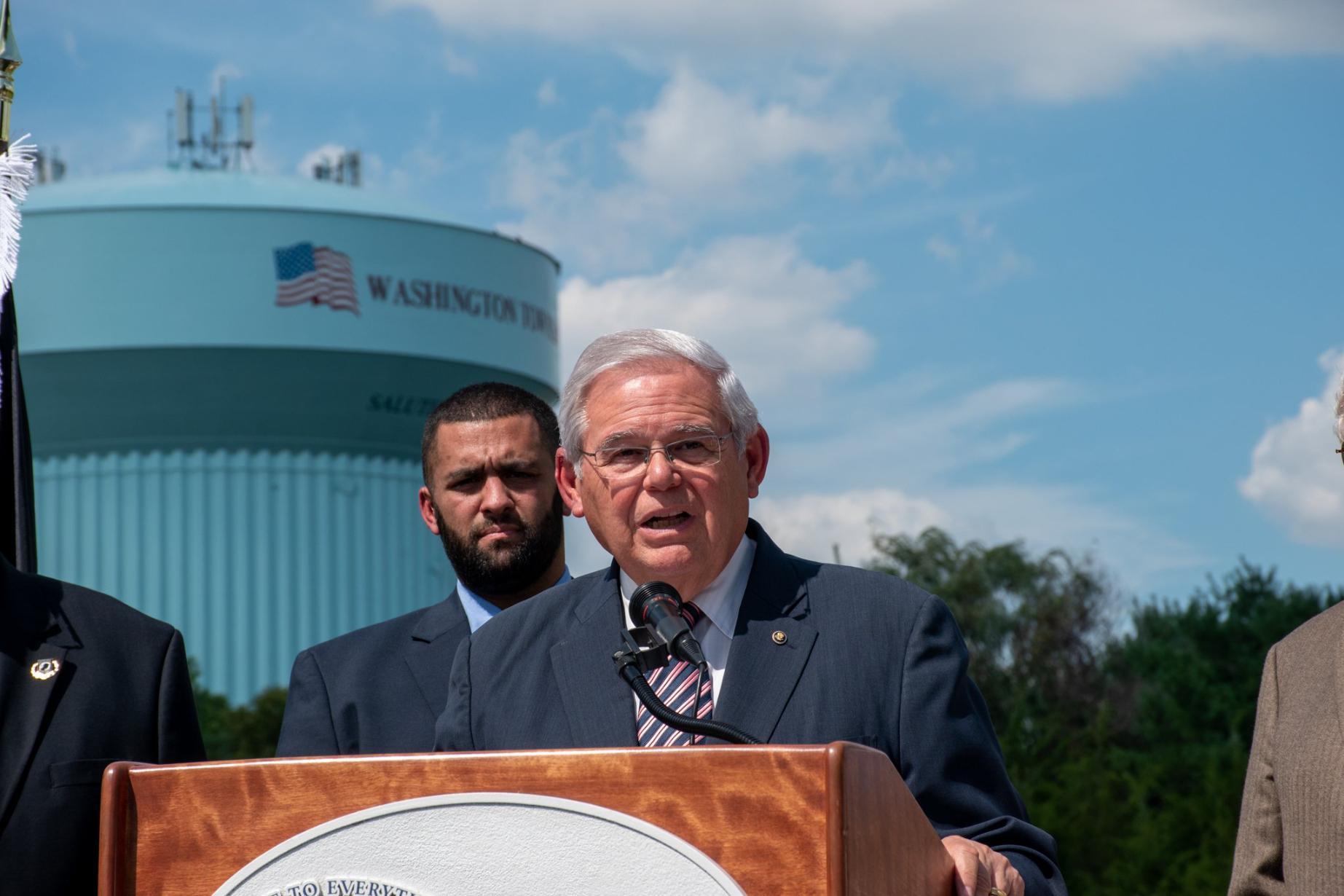 比《台灣關係法》更進一步的挺台法案美國國會將審《台灣政策法》 | 信傳媒