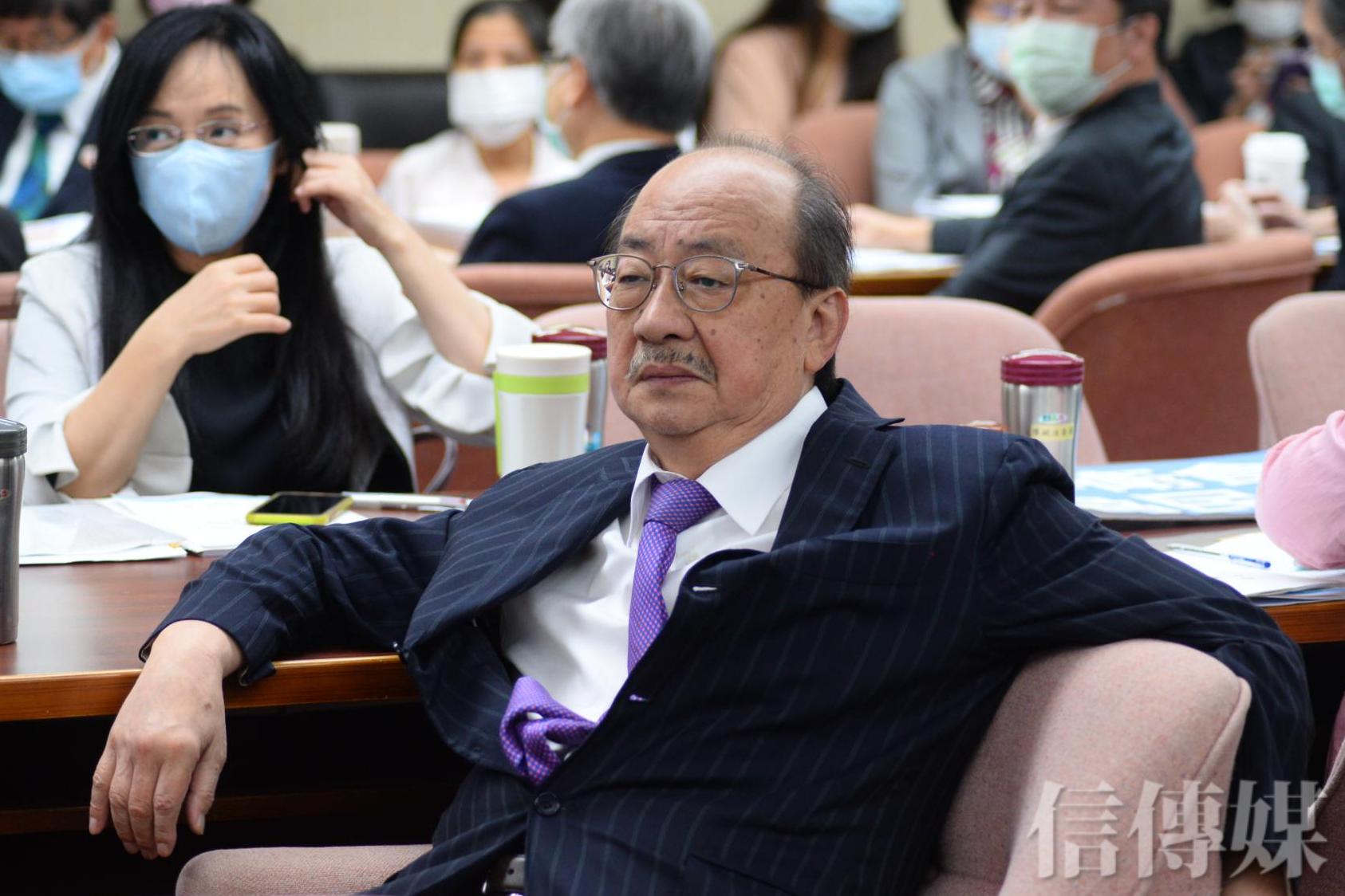 全民發現金6000元政府需舉債150億元邱顯智批荒謬、再槓柯建銘| 信傳媒