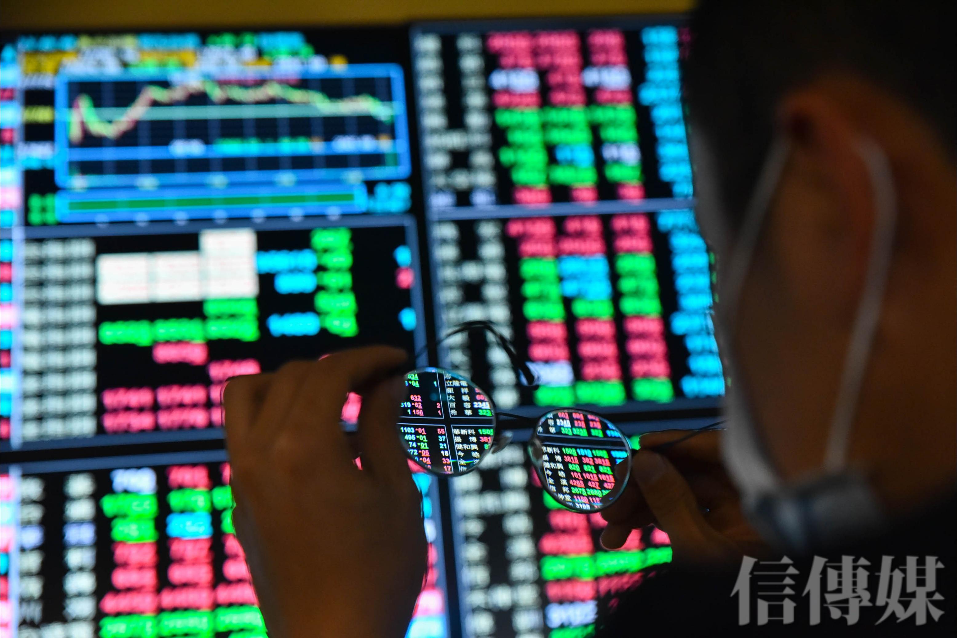 台股2022年下跌2成》證券周邊單位獲利出爐集保蟬聯獲利王期交所、證交所EPS超過6元| 信傳媒