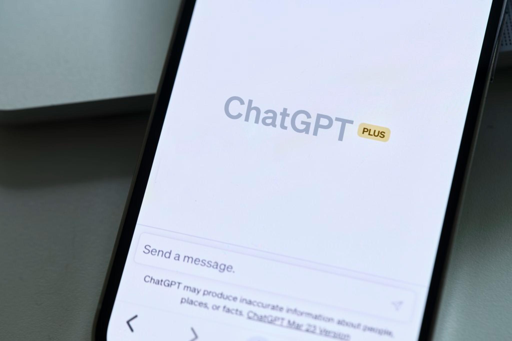 ChatGPT可在幾秒內推薦你10檔個股美國證管會主席示警：AI恐引爆下次金融危機| 信傳媒