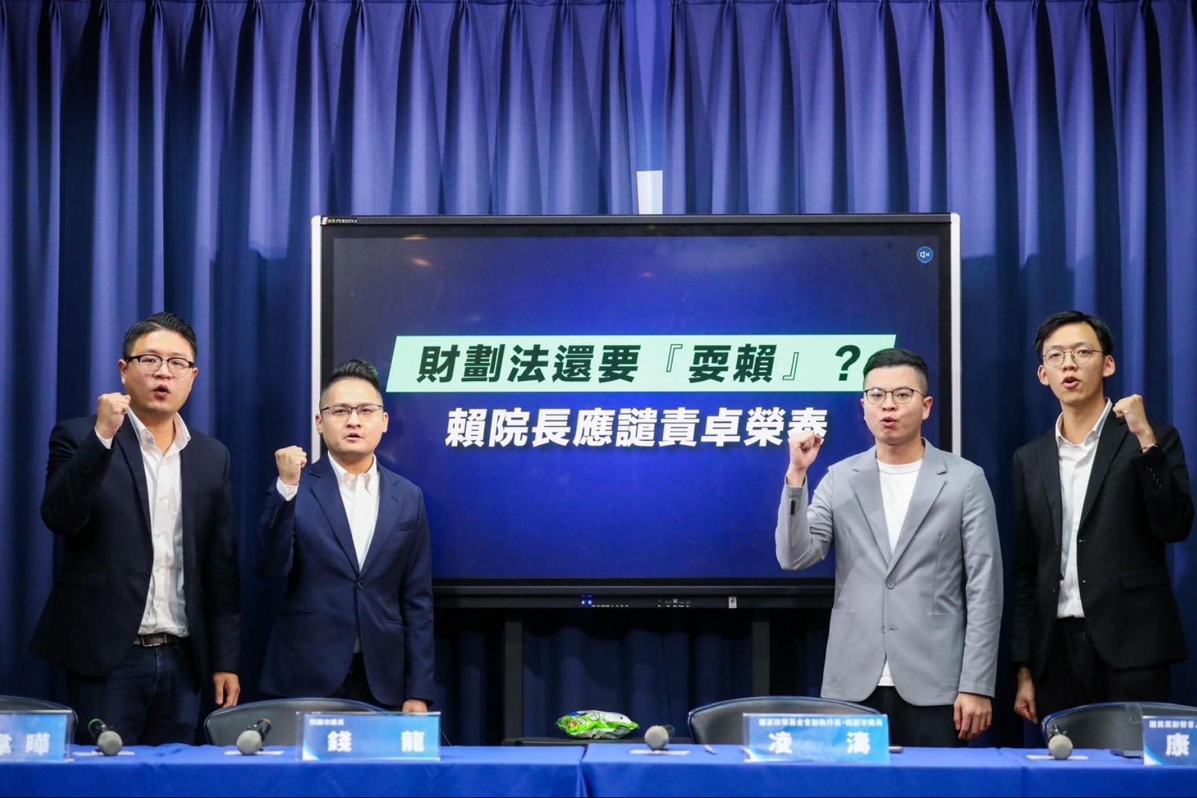 Re: [問卦] 台南到底是什麼垃圾地區= =