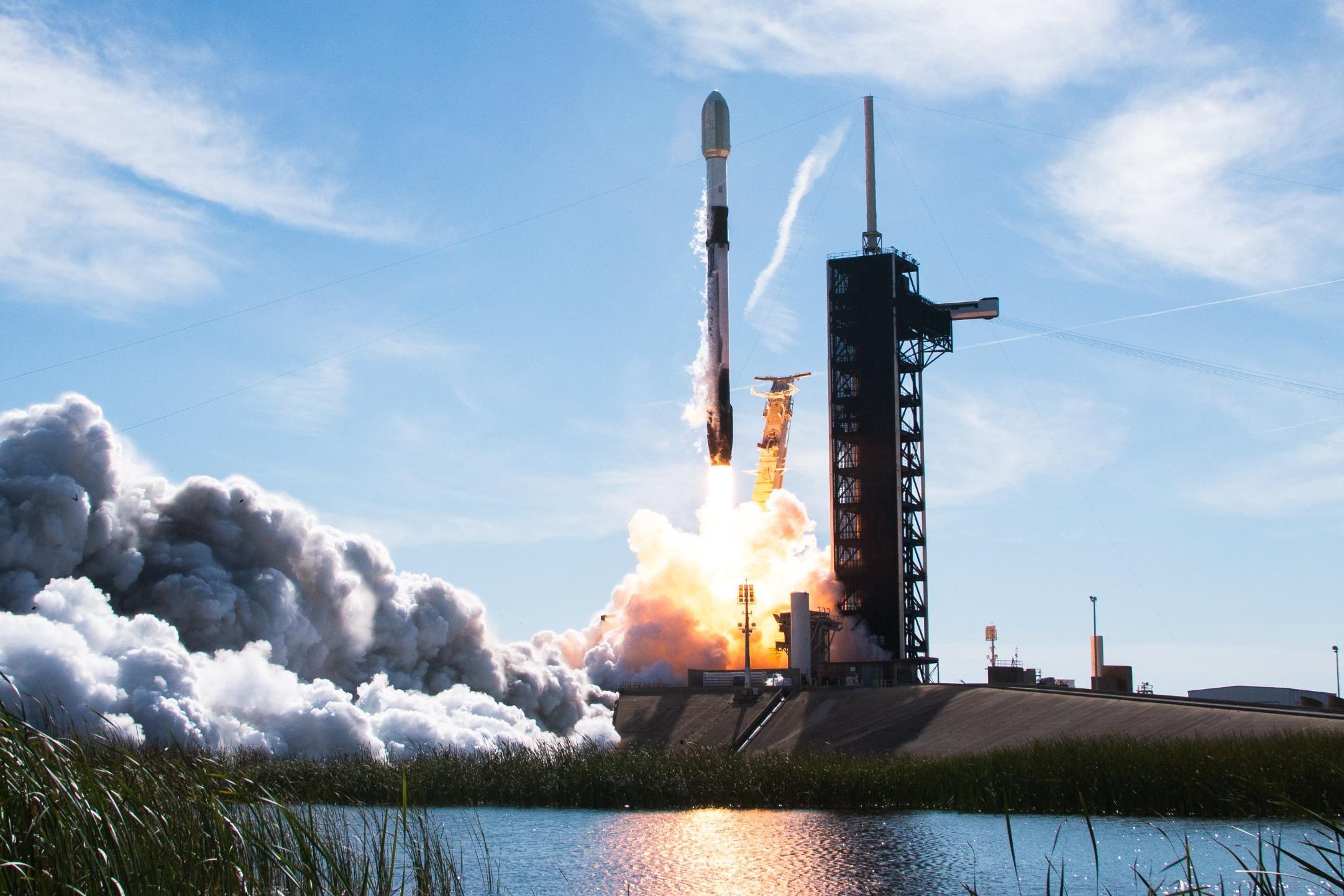 馬斯克的SpaceX估值飆至3500億美元成為全世界最有價值的新創公司| 信傳媒